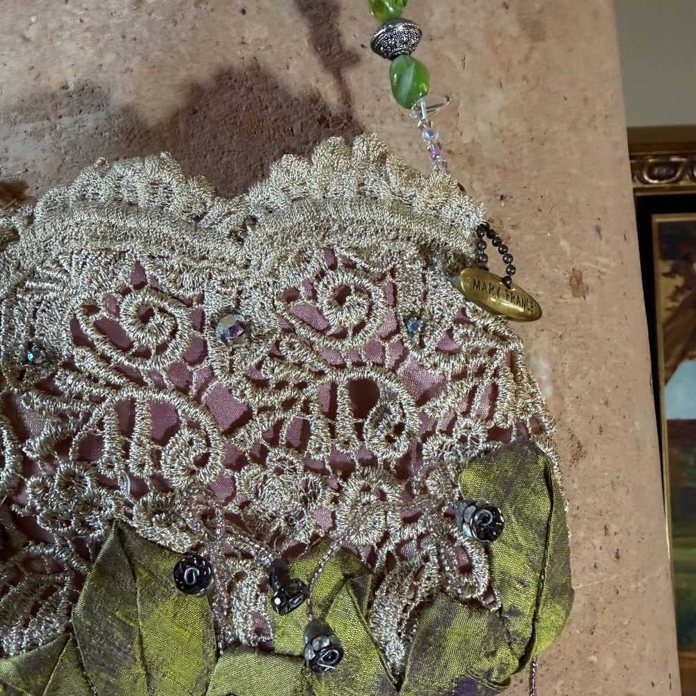 EUC Mary Frances handbag hand beaded - Picture 4 of 12